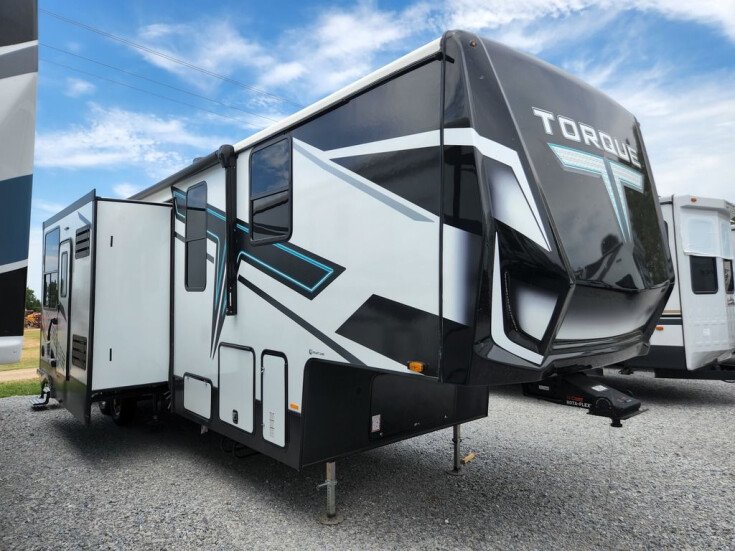 Thumbnail Photo undefined for New 2022 Heartland Torque